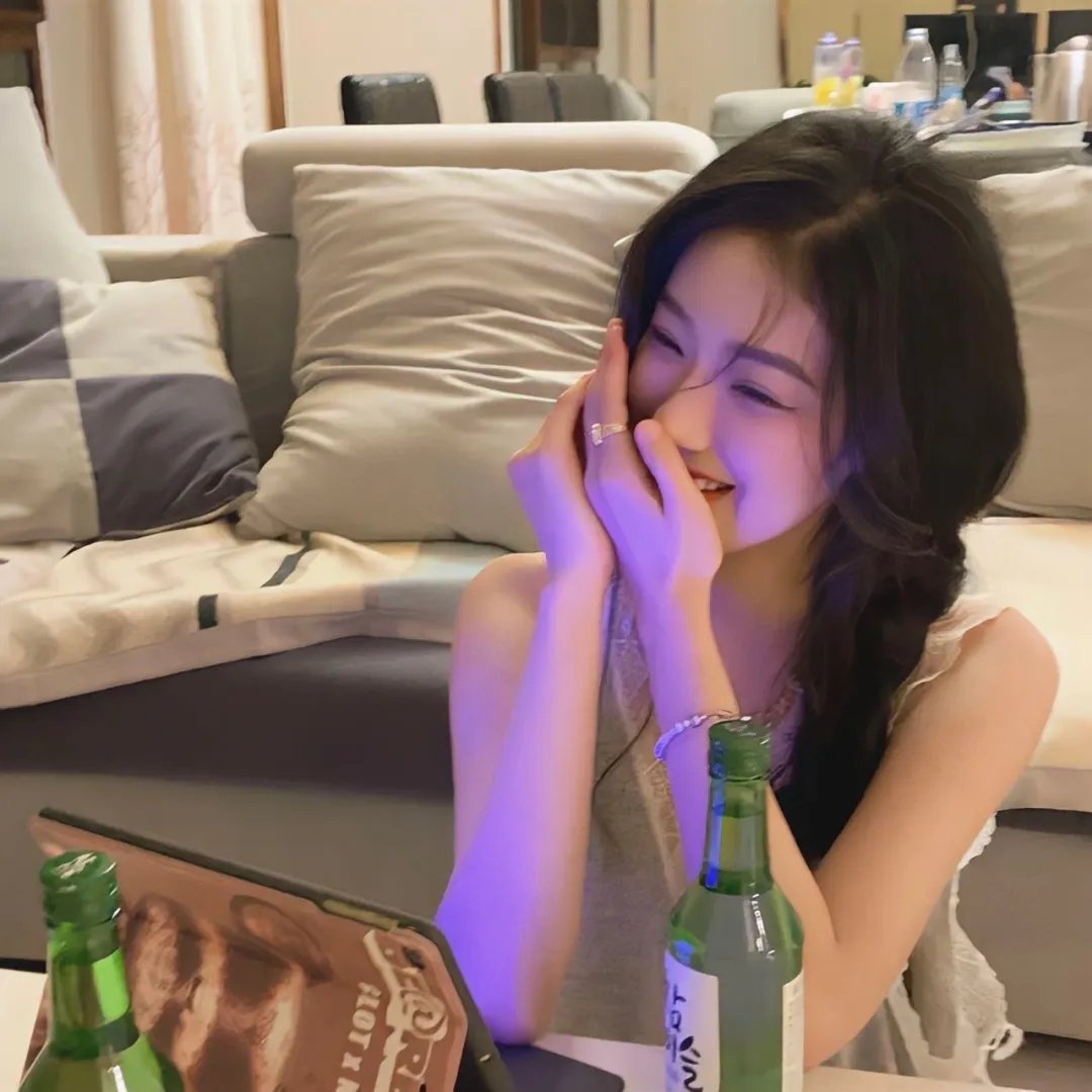 虞美人盛开的山坡